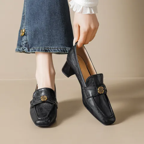 Vintage Camellia Flower Block Heel Loafers For Women Square Toe Microfiber Leather Commute Office Pumps Casual Slip On Shoes
