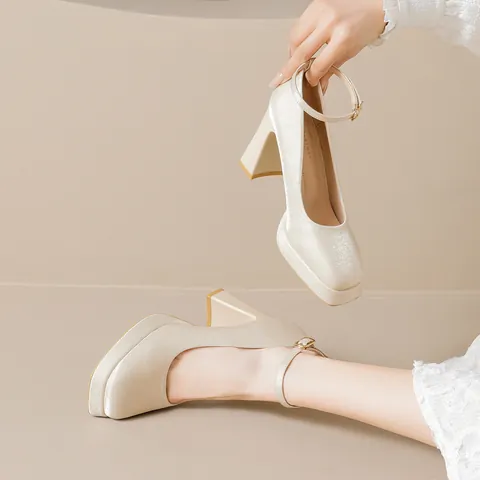 Women Vintage Satin Mary Jane Shoes Platform Chunky High Heels Square Toe Ankle Strap Wedding Party Elegant Dress Pumps