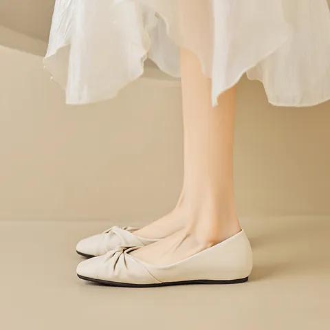 Women's Square Toe Flat Shoes Knotted Microfiber Leather Loafers Soft Sole Slip On Commuter Ballet Flats Casual Office Walking Shoes