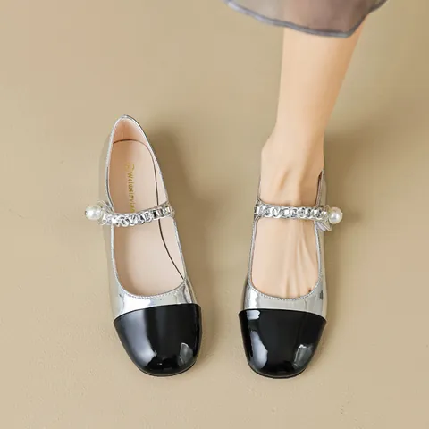 Women's French Style Mary Jane Flat Shoes Two-Tone Round Toe Microfiber Shoes With Pearl Metal Chain Elegant Casual Walking Shoes