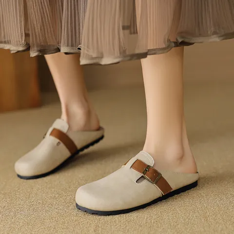 Women's Vintage Microfiber Leather Closed Toe Mules Slip-on Flat Clogs With Adjustable Metal Buckle Retro Casual Solid Color Daily Slippers