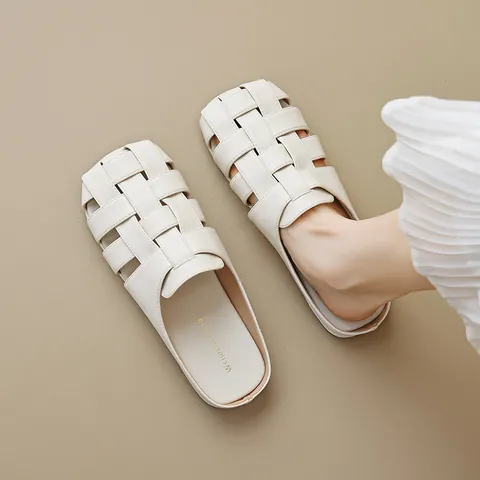 Women Woven Mules Closed Toe Flat Sandals Microfiber Leather French Retro Solid Color Soft Sole Summer Slippers Casual Outdoor Slides