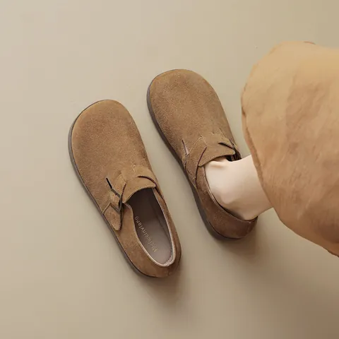 Sabots en Cuir de Suède Rétro pour Femmes Avec Boucle Semelle Épaisse Mocassins Décontractés à Enfiler Chaussures de Marche Confortables pour le Quotidien