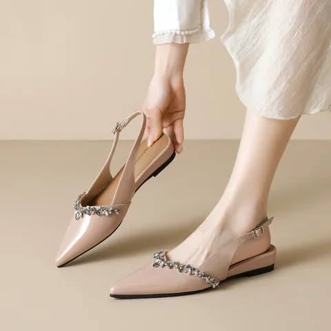 Women's Pointed Toe Slingback Sandals Rhinestone Patent Microfiber Leather Flat Shoes Elegant Party Commuting Dress Footwear