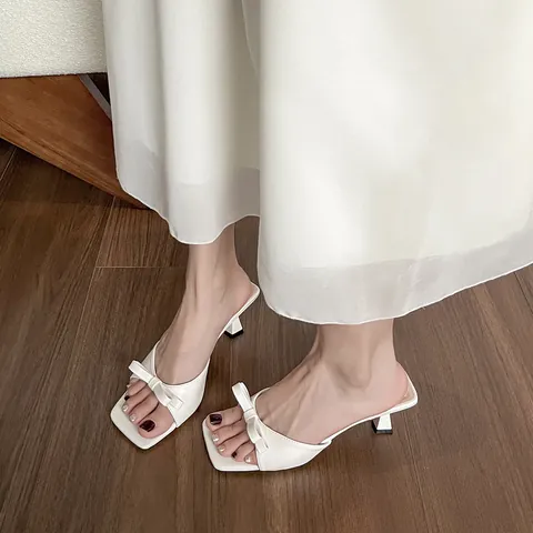 Sandalias de Tacón Alto con Lazo de Estilo Francés para Mujer Mulas de Punta Cuadrada Elegantes Blanco Roto Rosa Nude Zapatos de Verano Slip-On