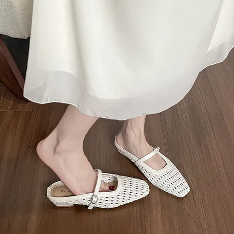 Mules Mary Jane Décontractées Tissées Ajourées à Bout Carré Respirantes en Maille Chaussons Plats Sandales Vintage à Bride Été