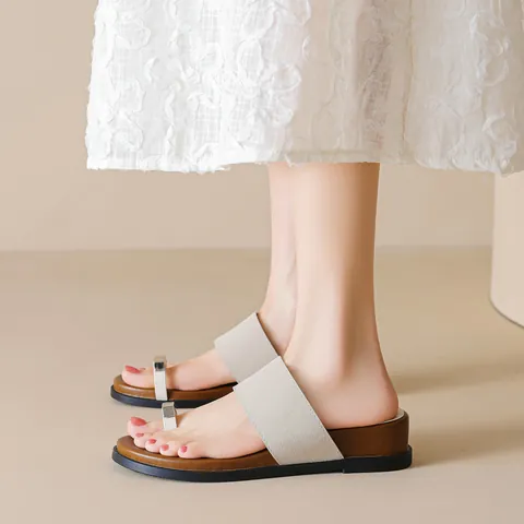 Vintage Women Platform Slippers Cowhide Leather Metal Buckle Toe Ring Casual Summer Outdoor Beach Slides Sandals For Women