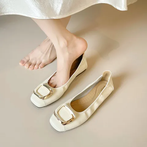 Women Retro Square Toe Flat Shoes Microfiber Woven Metal Buckle Casual Soft Sole Commuter Ballet Flats Loafers