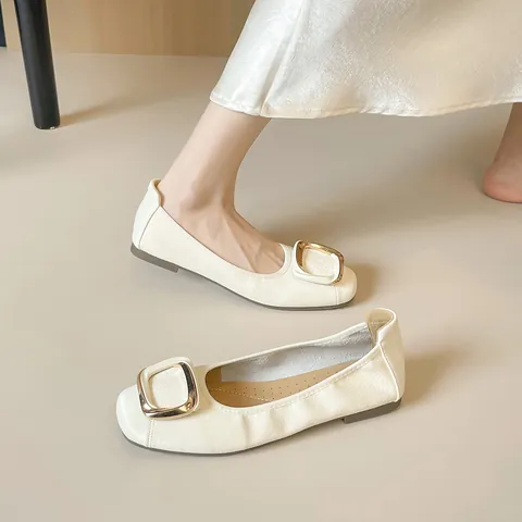 Women Retro Square Toe Flat Shoes Microfiber Woven Metal Buckle Casual Soft Sole Commuter Ballet Flats Loafers