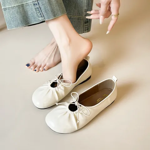Women French Ballet Flats Round Toe Bow Microfiber Pleated Casual Slip-On Walking Shoes Beige Black Soft Sole Flat Shoes