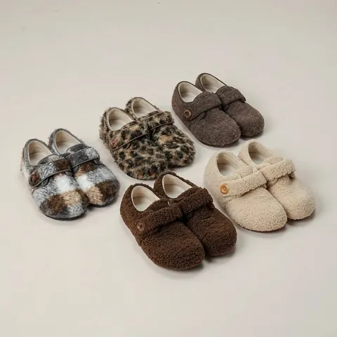Chaussures Mary Jane en Peluche Chaude pour Femmes Automne Hiver Sabots Imprimé Léopard Laine d'Agneau Artificielle Semelle Épaisse Velcro Mocassins Décontractés