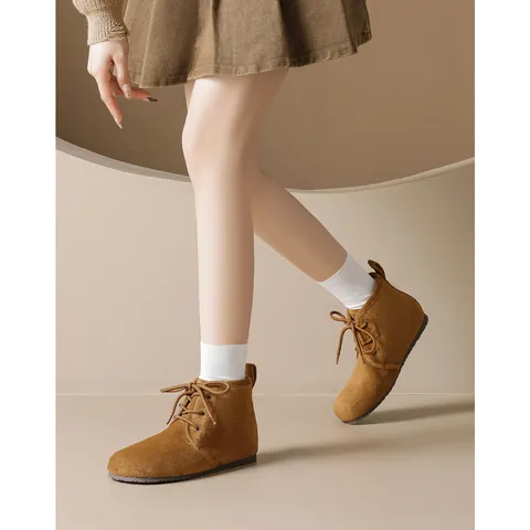 Women Casual Suede Snow Boots Warm Plush Lined Flat Lace Up Ankle Boots Solid Color Winter Outdoor Fashion Shoes
