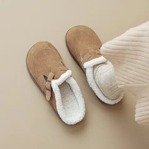 Women Suede Cowhide Leather Faux Shearling Lined Boston Clogs Vintage Thick Sole Metal Buckle Mules Winter Warm Outdoor Slippers