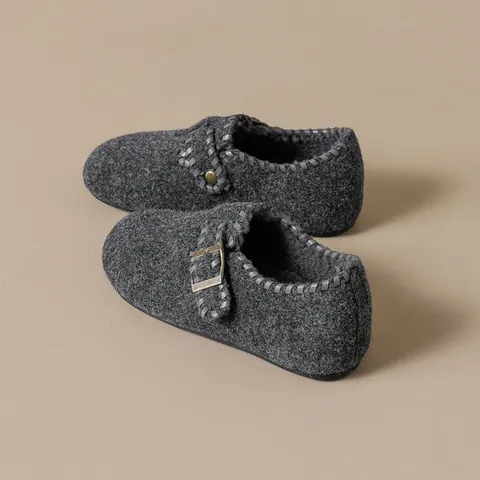Women Retro Birkenstock Style Clogs Woolen Felt Faux Fur Lined Warm Buckle Braided Edge Internal Height Increasing Shoes