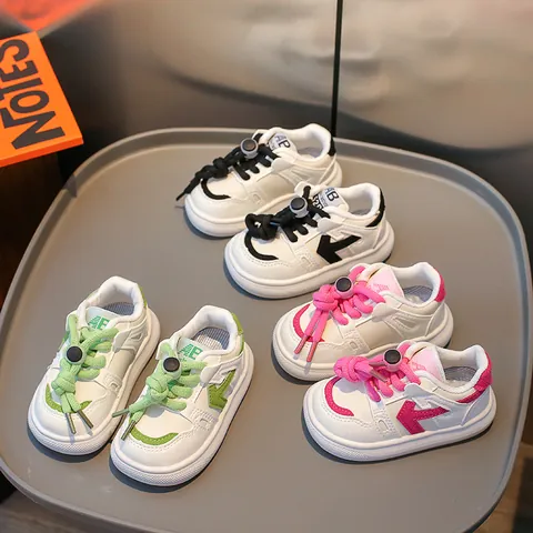 Sneakers da Bambino alla Moda a Blocchi di Colore Scarpe da Passeggio Leggere con Lacci a Coulisse Suola in Gomma Antiscivolo
