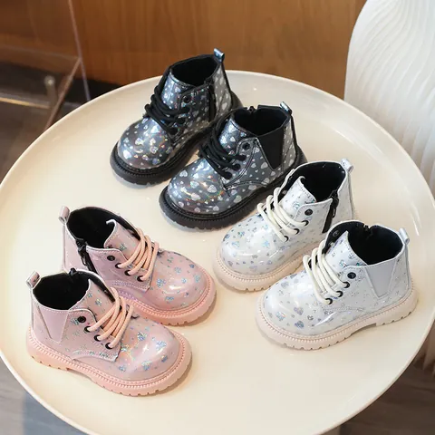 Mädchen Glänzende Martin Boots Holografisches Herzmuster Seitlicher Reißverschluss Rutschfest Mode Kinder Kurzstiefel Für Party