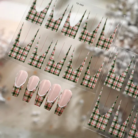 French Style Nail Art Stickers Sweet Winter Christmas Bear Tartan Patterns Self Adhesive Nail Decals For Women DIY Manicure