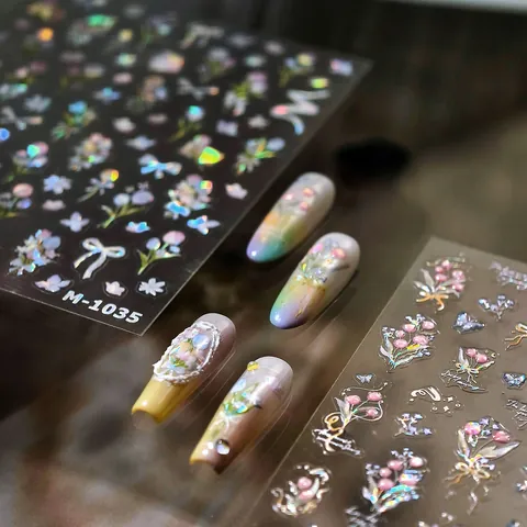 Adesivi per Nail Art 3D Relief Fiori Fiocco Farfalla Olografico Laser Adesivi per Manicure Donna Decorazione Design Fai da Te