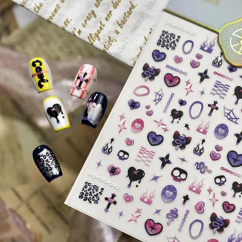 Gothik Y2K Nagelaufkleber Süß Kühl Dunkel Stil Herz Stern Kreuz Flamme Muster Lila Schwarz Rosa Dekorative Nagelkunst Aufkleber