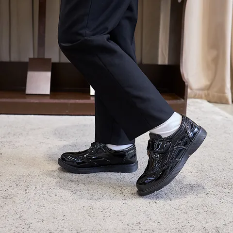 Jungen Britischer Stil Formelle Lederschuhe Kinder Lackleder Brogue Schnitzerei Schulschuhe Klettverschluss Aufführung Hochzeit Schuhe