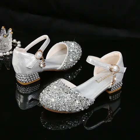 Girls Silver Glitter Princess Shoes With Rhinestone Low Heel Mary Jane For Party Wedding Performance Elegant Kids Dress Shoes Moon Star Pendant