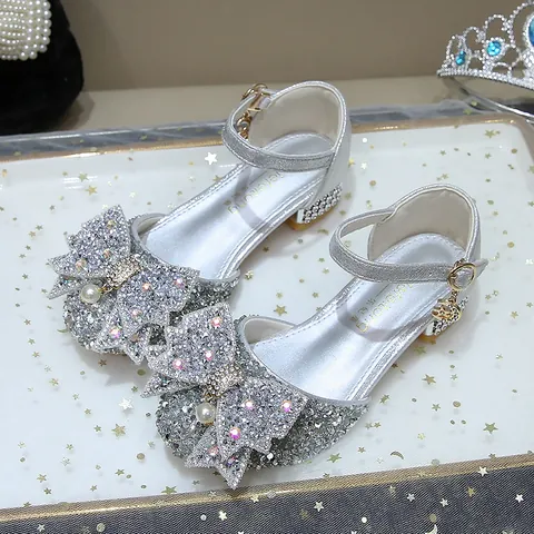 Girls Silver Glitter Princess Shoes With Rhinestone Bow Pearls Star Moon Pendant Low Heel Sandals For Performance Party Wedding
