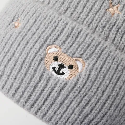 Kids Knit Beanie Hat Cartoon Bear Star Embroidery Warm Winter Autumn Cap For Boys Girls Solid Color Outdoor Headwear