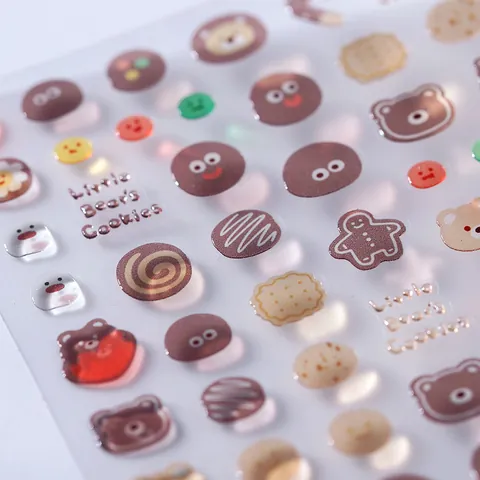 3D Relief Nagelsticker Kleiner Bär Keks Muster Süße Cartoon DIY Nageldekoration Selbstklebende Art Decals Für Damen