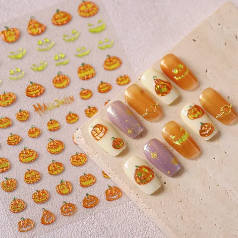 3D Geprägte Halloween Nail Art Aufkleber 5D Relief Kürbis Geist Gesicht Selbstklebende Nagelsticker Damen DIY Dekoration