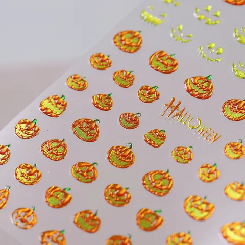 3D Geprägte Halloween Nail Art Aufkleber 5D Relief Kürbis Geist Gesicht Selbstklebende Nagelsticker Damen DIY Dekoration