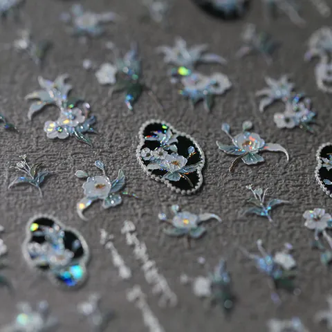 Neuer chinesischer Stil 5D Relief Tuscheblume Schmetterling Nagelkunst Aufkleber Holografisch Muschellicht Retro Maniküre Decals