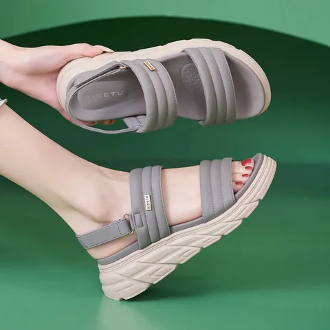 Women Thick Sole Wedge Sandals Casual Sporty Lightweight Anti-slip Comfortable Quilted Straps Hook And Loop PU Outdoor Sandals