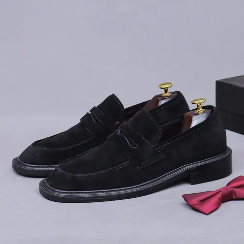 Men's Cow Suede Leather Loafers Slip-on Round Toe British Style Casual Business Dress Shoes Breathable Moccasins With Rubber Sole