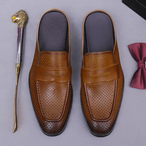 Uomo Scarpe Mule in Vera Pelle di Vacchetta Perforata Traspirante Business Casual Punta Chiusa Sandali Estate Loafer