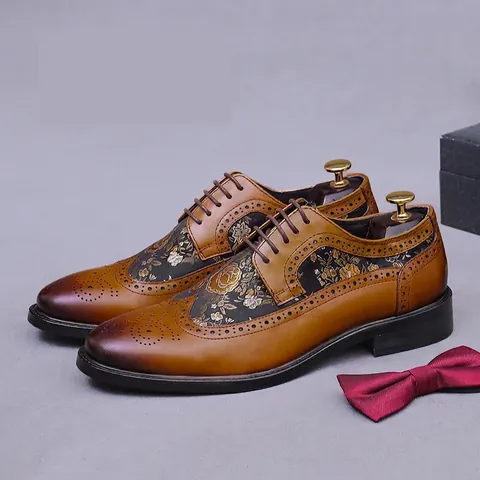 Chaussures Brogue Unisexes en Cuir de Vachette Véritable Vintage Broderie Florale Wingtip Chaussures Formelles