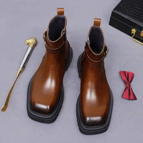 Stivali da Uomo in Vera Pelle di Vacchetta Primo Strato Vintage Britannico Punta Quadrata Business Formale Martin Boots Cerniera Laterale Fibbia in Metallo