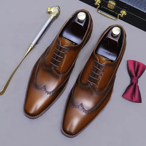Men's Genuine Leather Brogue Oxford Shoes Classic Wingtip Carved Business Formal Dress Shoes Brown Black Lace-up Wedding Shoes