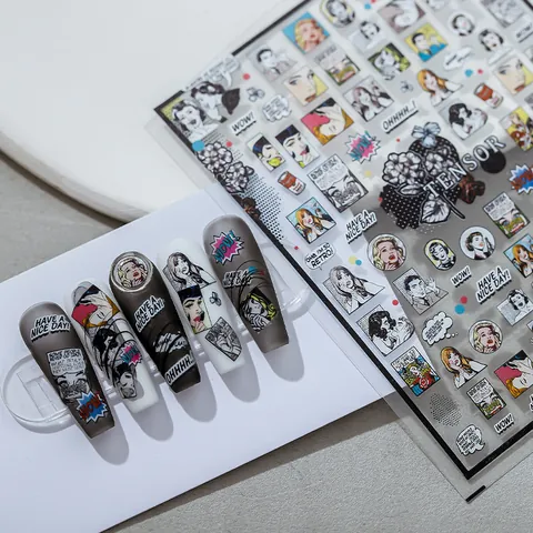 Retro Pop Art Nagelkunst Aufkleber Selbstklebend 3D Amerikanischer Comic Stil Mädchen Porträts Sprechblasen Nagel Decals Maniküre Deko