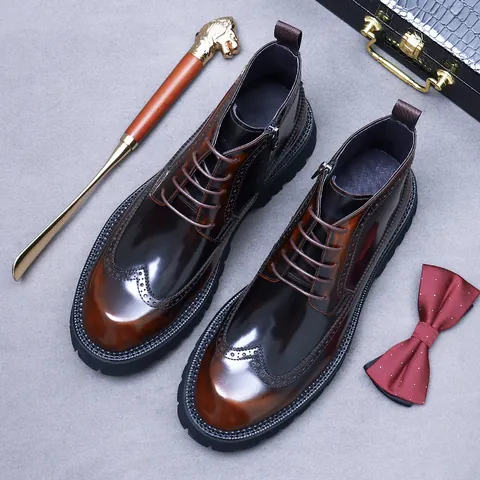 Men Genuine Leather Brogue Martin Boots British Style Vintage Wingtip Carving Side Zipper Rubber Sole Winter Boots