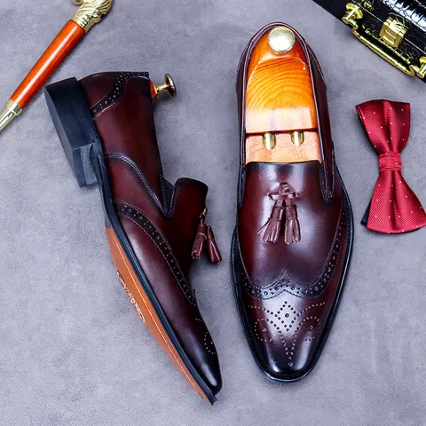 Men's Tassel Loafers Genuine Leather Brogue Dress Shoes Wingtip Carving Business Formal Slip-On Gentleman Loafers Shoes