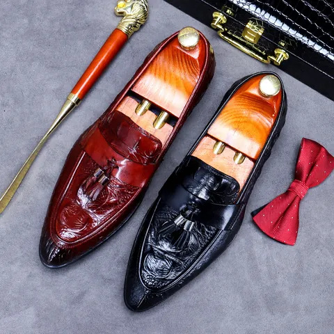 Men British Style Crocodile Pattern Cowhide Leather Loafers With Tassels Business Formal Wedding Shoes Breathable Pigskin Lining Rubber Sole