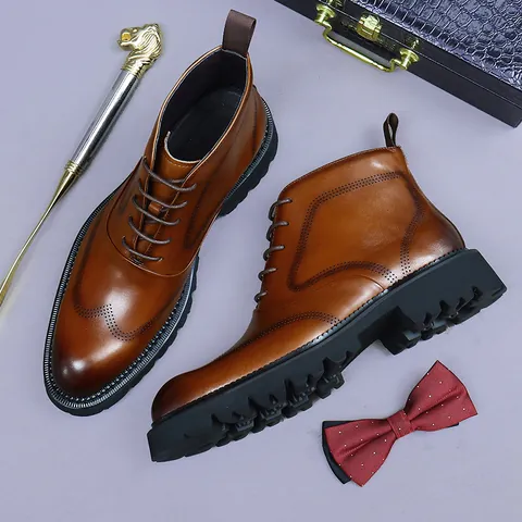 Men's Genuine Cowhide Leather Brogue Martin Boots Business British Style Lace-up Thick Sole Non-slip Mid-top Winter Boots