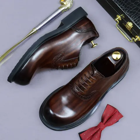 Men's Genuine Leather Brogue Oxford Shoes British Business Formal Dress Shoes Retro Patina Wear Resistant Wedding Footwear