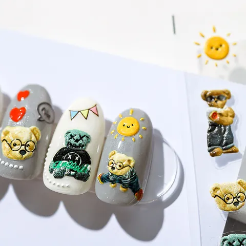 Geprägte Relief Nagelaufkleber Süßer Cartoon Bär Selbstklebend Maniküre Abziehbilder DIY Dekoration Für Damen Schmuck