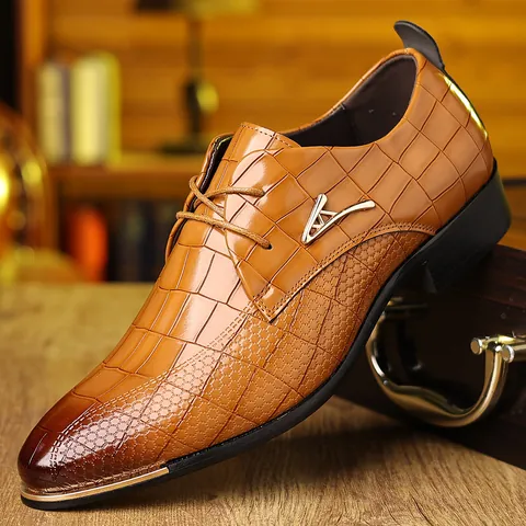 Men's British Style Business Dress Shoes Microfiber Leather Lace-Up Oxford Shoes With Metal Decor For Wedding Banquet Office