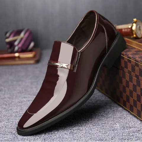 British Style Men Microfiber Leather Formal Shoes Pointed Toe Slip-On Business Loafers Wedding Dress Shoes With Metal Buckle