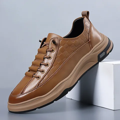 Men's Vintage Casual Board Shoes Breathable Split Leather Thick Sole Slip-On Shoes Fashion Non-Slip Wear-Resistant Outdoor Sneakers
