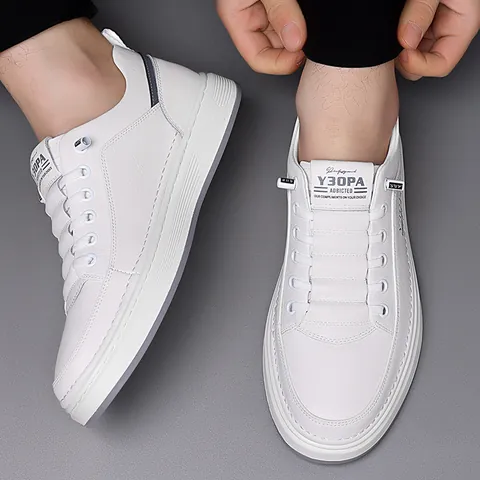 Men Casual Skate Shoes Synthetic Leather Soft Rubber Sole Slip On Breathable Fashion Sneakers For Youth Outdoor Daily Wear