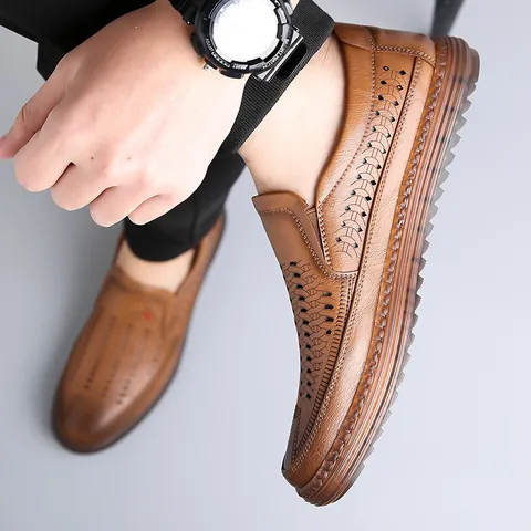 Mocassini Casual da Uomo Traforati Estivi Traspiranti Scarpe Senza Lacci Suola Morbida in Crosta di Cuoio Scarpe da Lavoro Antiscivolo