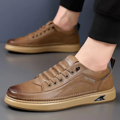 Chaussures Décontractées en Microfibre pour Hommes à Enfiler Chaussures de Skate Couleur Unie Légères Bout Rond